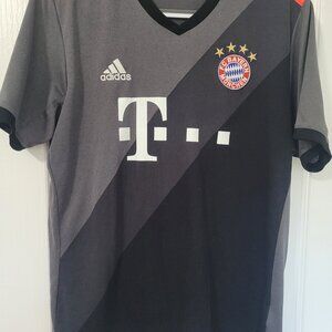 FC Bayern Munich Adidas Soccer Jersey Men L Gray Black 2016/2017 Kit Football